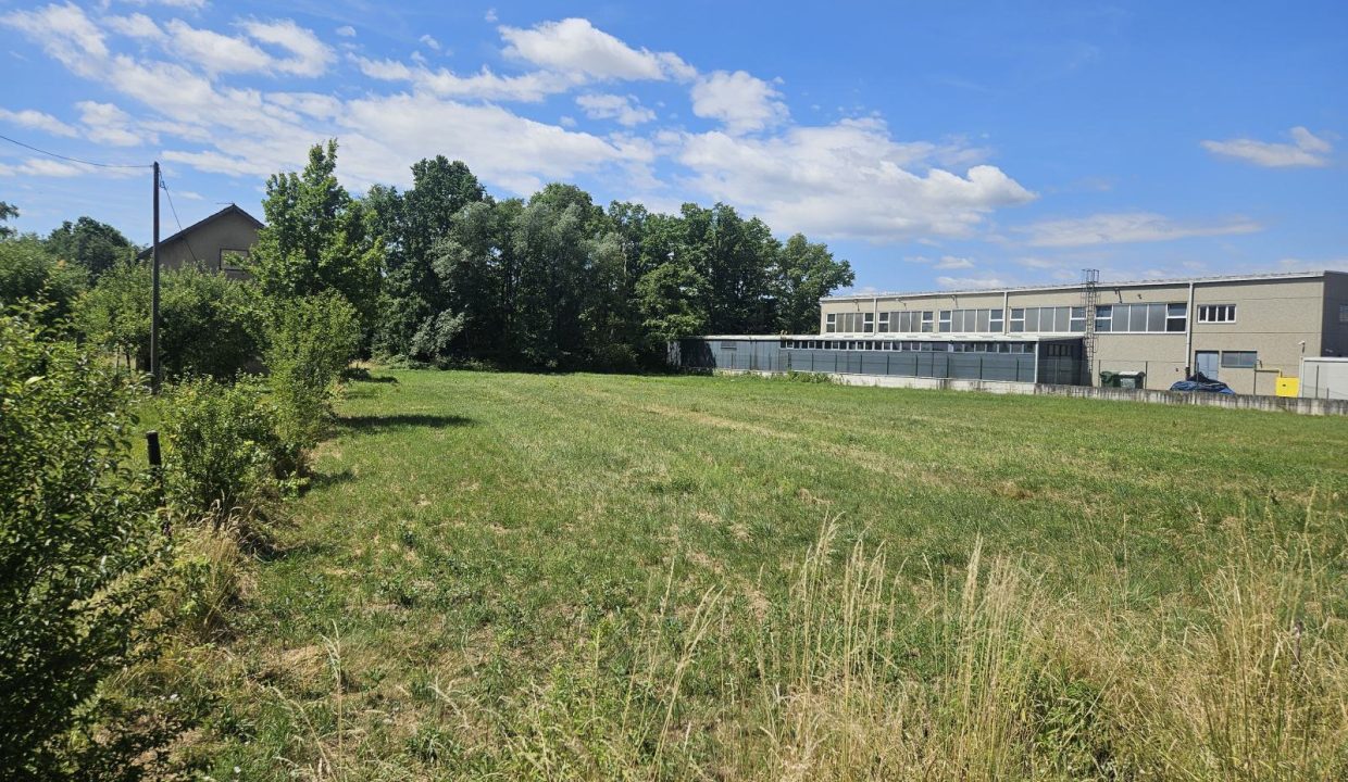 gradevinsko-zemljiste-dugo-selo-4481-m2-zagrebacka-ulica-slika-256851863